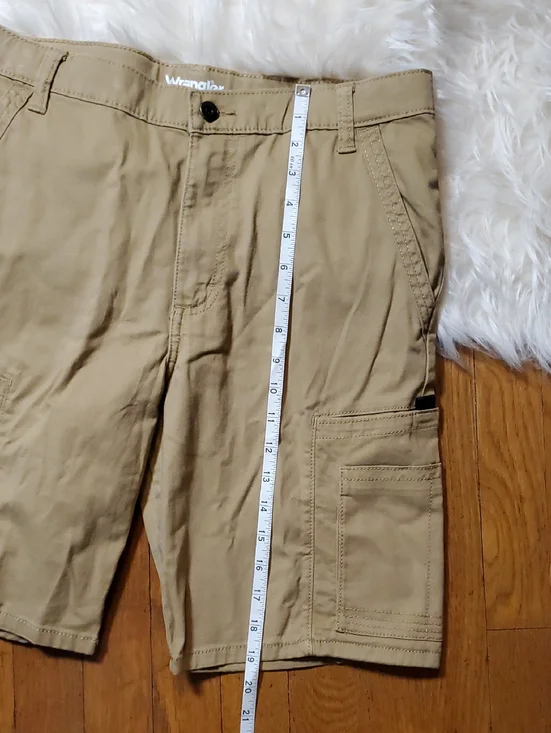 Wrangler Tan Cargo Shorts with Utility Pockets - Picture 8 of 12